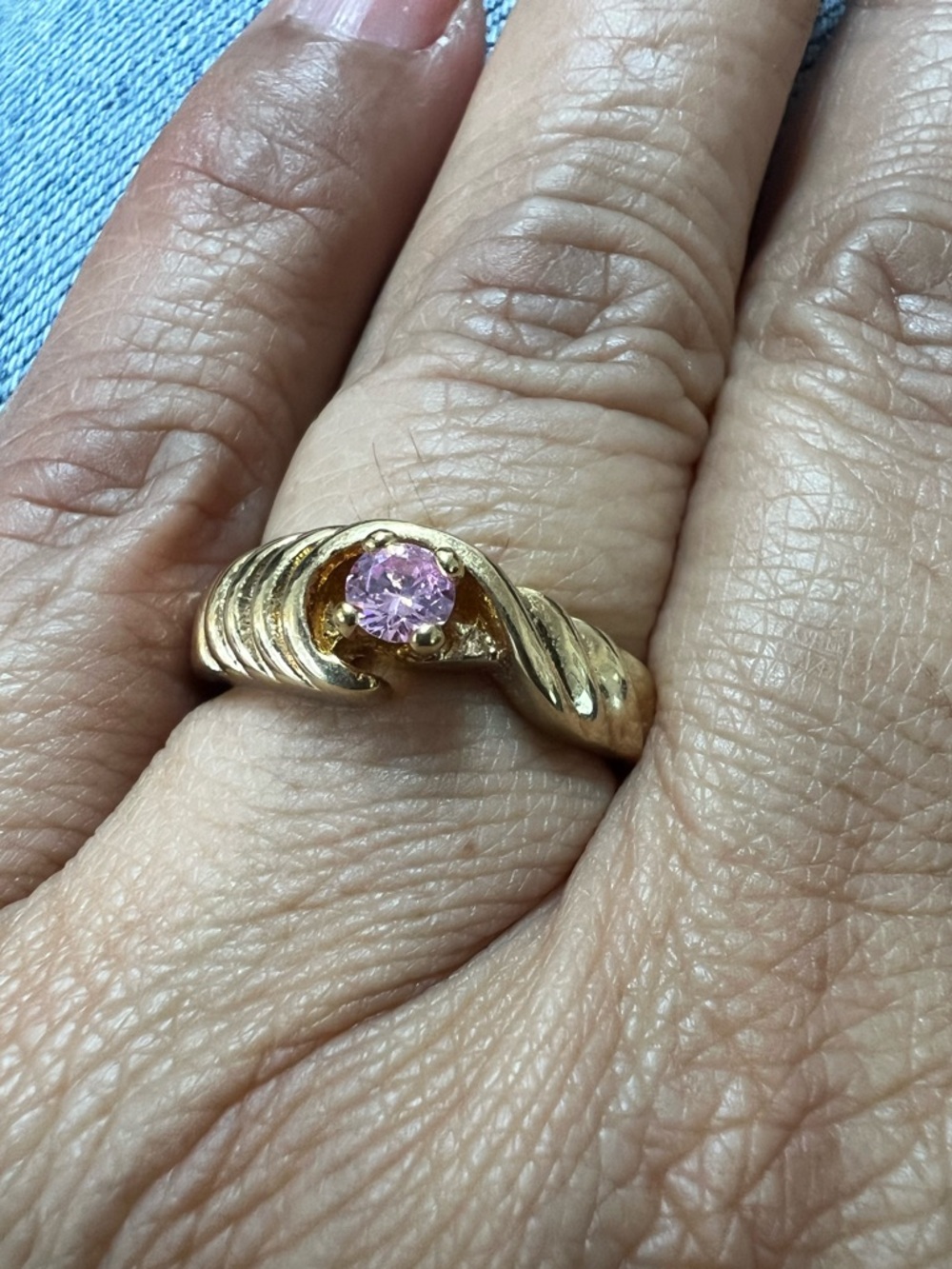 Gold Tone Pink CZ Solitaire Twist Ring 18K HGE Size 7.75 #77514